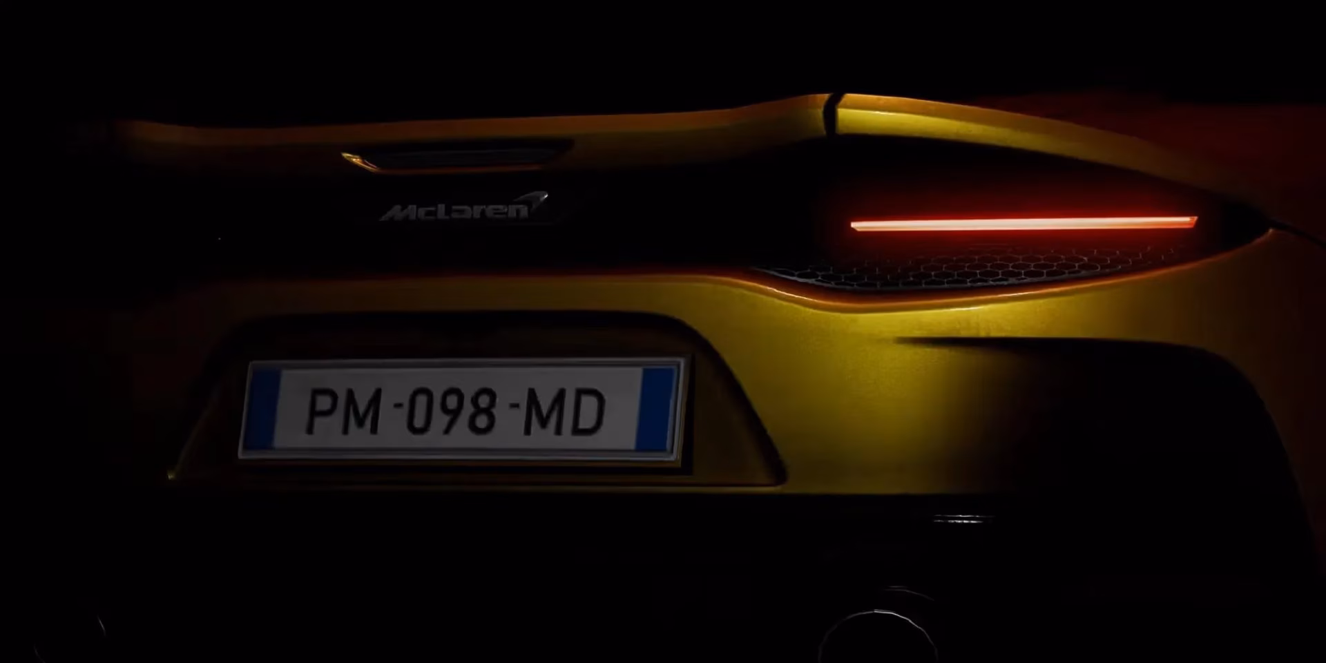 my-heart-pounding-ride-in-pubg-s-mclaren-gt-a-gamer-s-joyride-image-0